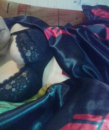 София, 33